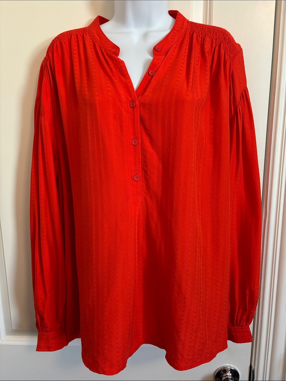 Treasure & Bond Red Orange Women's Long-Sleeve peasant Button Front Top M #73T